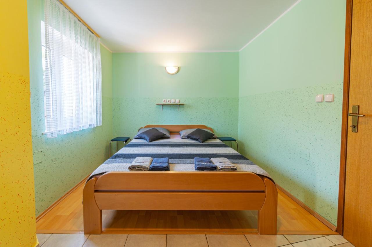 Apartmens Mendula Apartment Senj  Ngoại thất bức ảnh