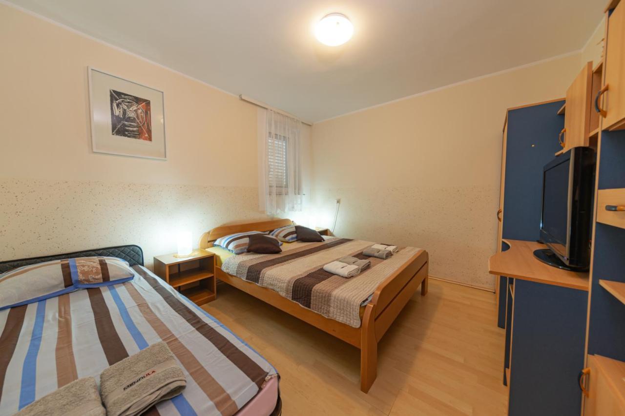 Apartmens Mendula Apartment Senj  Ngoại thất bức ảnh