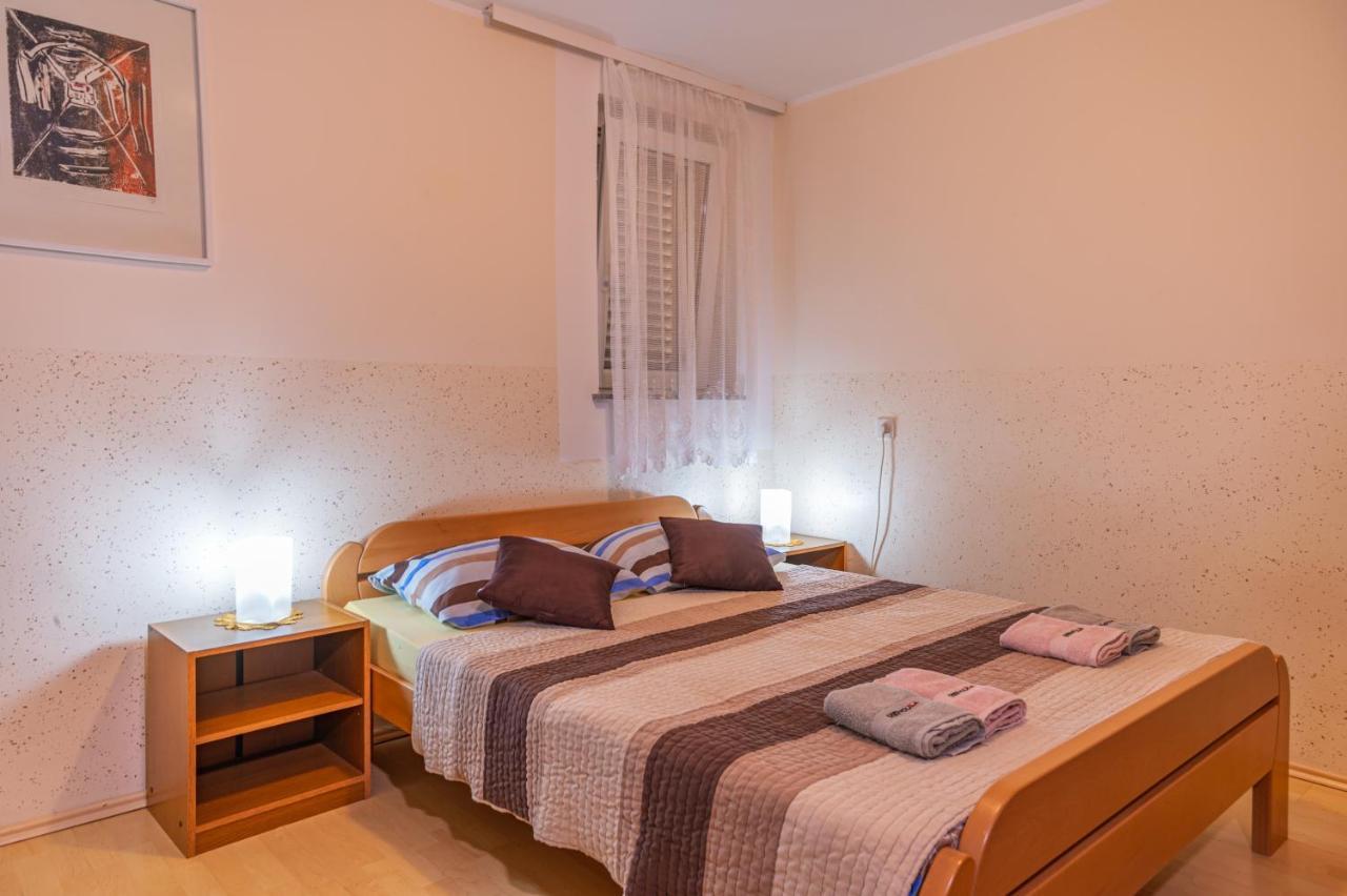 Apartmens Mendula Apartment Senj  Ngoại thất bức ảnh