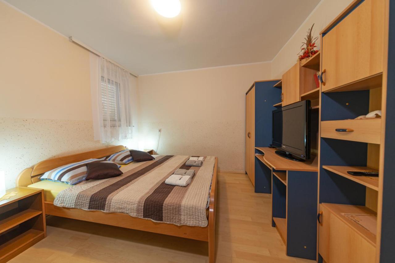 Apartmens Mendula Apartment Senj  Ngoại thất bức ảnh